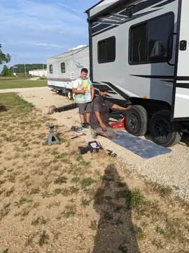Mobile RV Repair photo 3