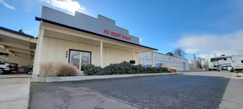 Bish's RV Body Shop in Junction City, OR