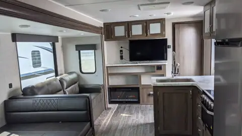 Cunningham Campers & RVs in Clarksville, IN