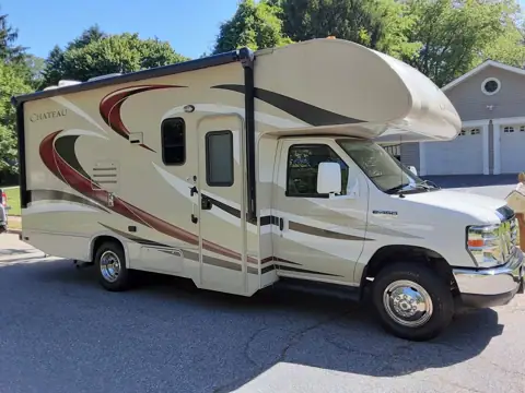 Mr. D RV photo 3
