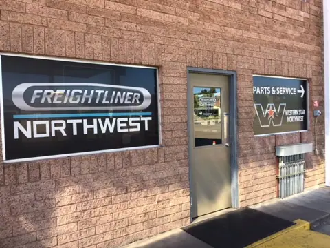 Freightliner Northwest in Medford, OR