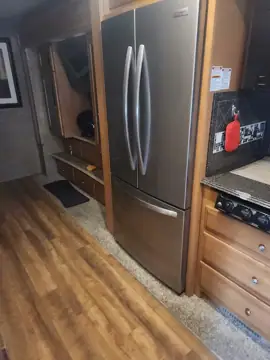 Reds' Rv Repair in Mission, TX