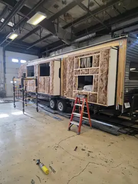 Off The Grid Mobile RV Repair and Service in Sellersburg, IN