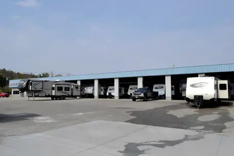 Couch's RV Service Center in Hamilton, OH