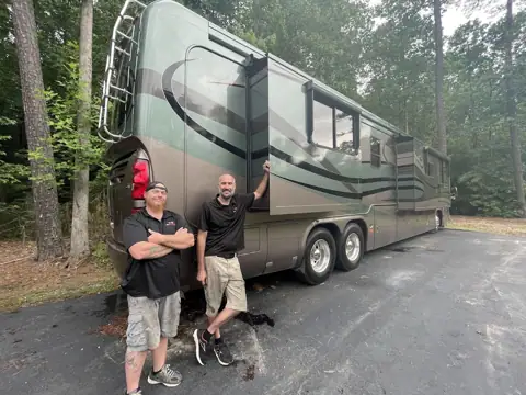 RV-Pros photo 2