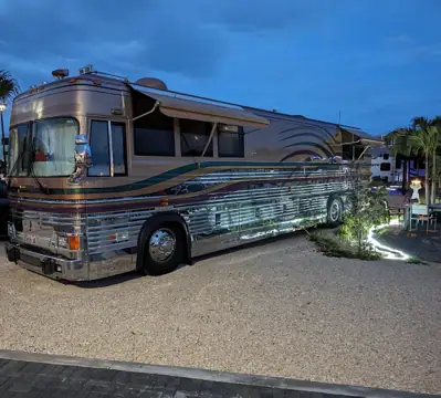 Horizon Custom Coach in Cocoa, FL
