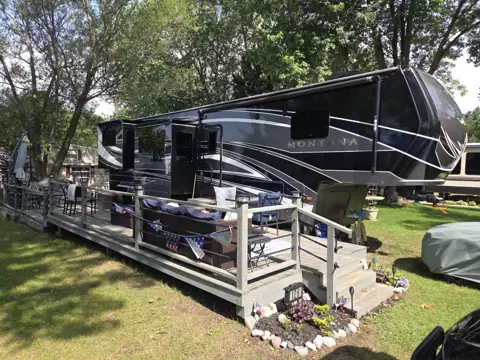 Extreme RV LLC in Ludington, MI