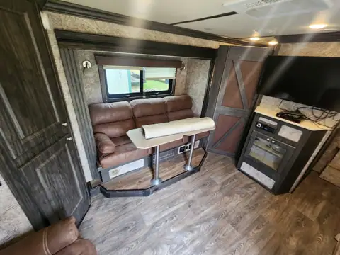 Native Embrace RV Mobile Repair in Spring, TX