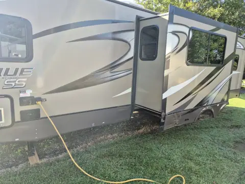 Quality RV Mobile photo 3