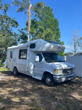 RV SOUTH photo 2