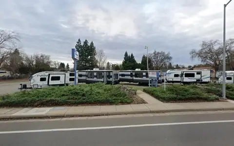 Mike Friend RVs photo 3