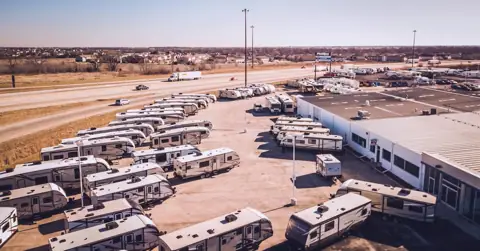 Phillips RV in Bourbonnais, IL